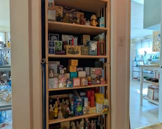 Lots of Avon "new" in boxes