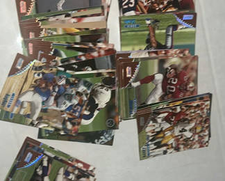 Lot 2: 100+ 1998 Topps Stadium Football Stars Cards