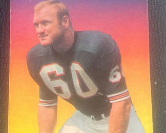 Lot 13: Topps Glossy 1970 Football Tommy Nobis Linebacker Atlanta Falcons