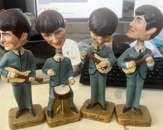 Lot 176: 1964 Beatles Original Car Mascots Bobble Heads  Some Damage