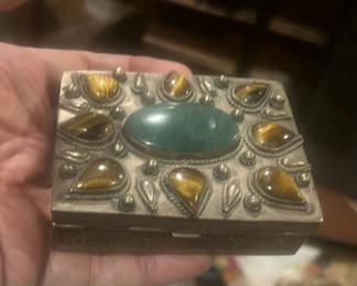 Lot 59: Jewell Silver Colored Box With Agates And Malachite