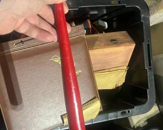 Lot 188: St. Louis Cardinals Baseball Mini Bat 1989 Ew Hannas