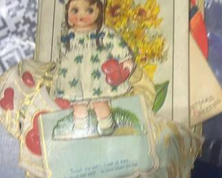 Lot 192: Antique Valentines Cards, Lot Of 10+