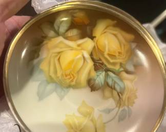 Lot 121: Barvarian La Reine Hand Painter Yellow Rose Saucers