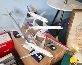 Model airplanes