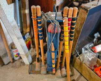 $10 Croquet set