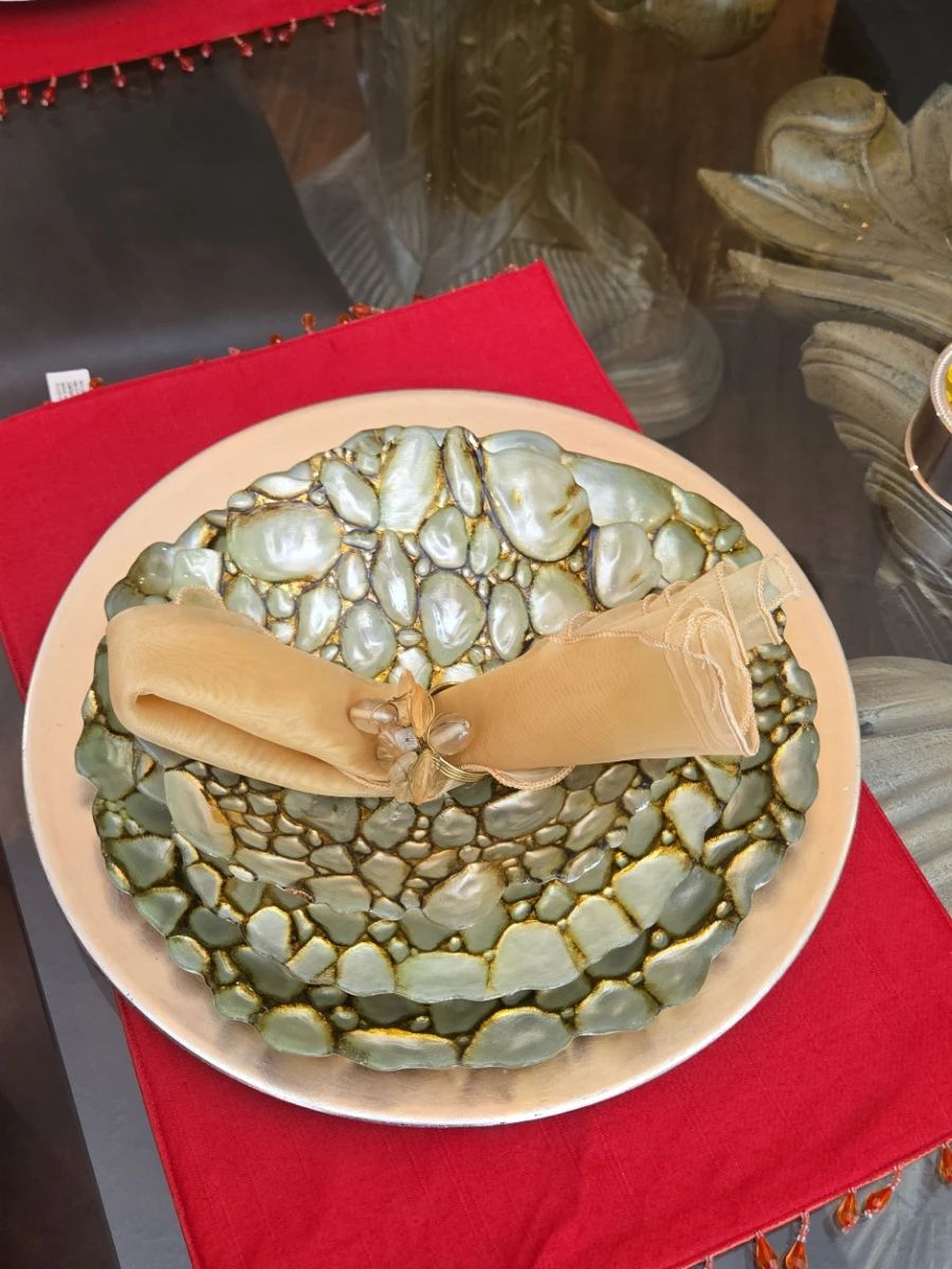 Blue Moon NW Houston Estate Sale – Classic Chic starts on 10/30/2026