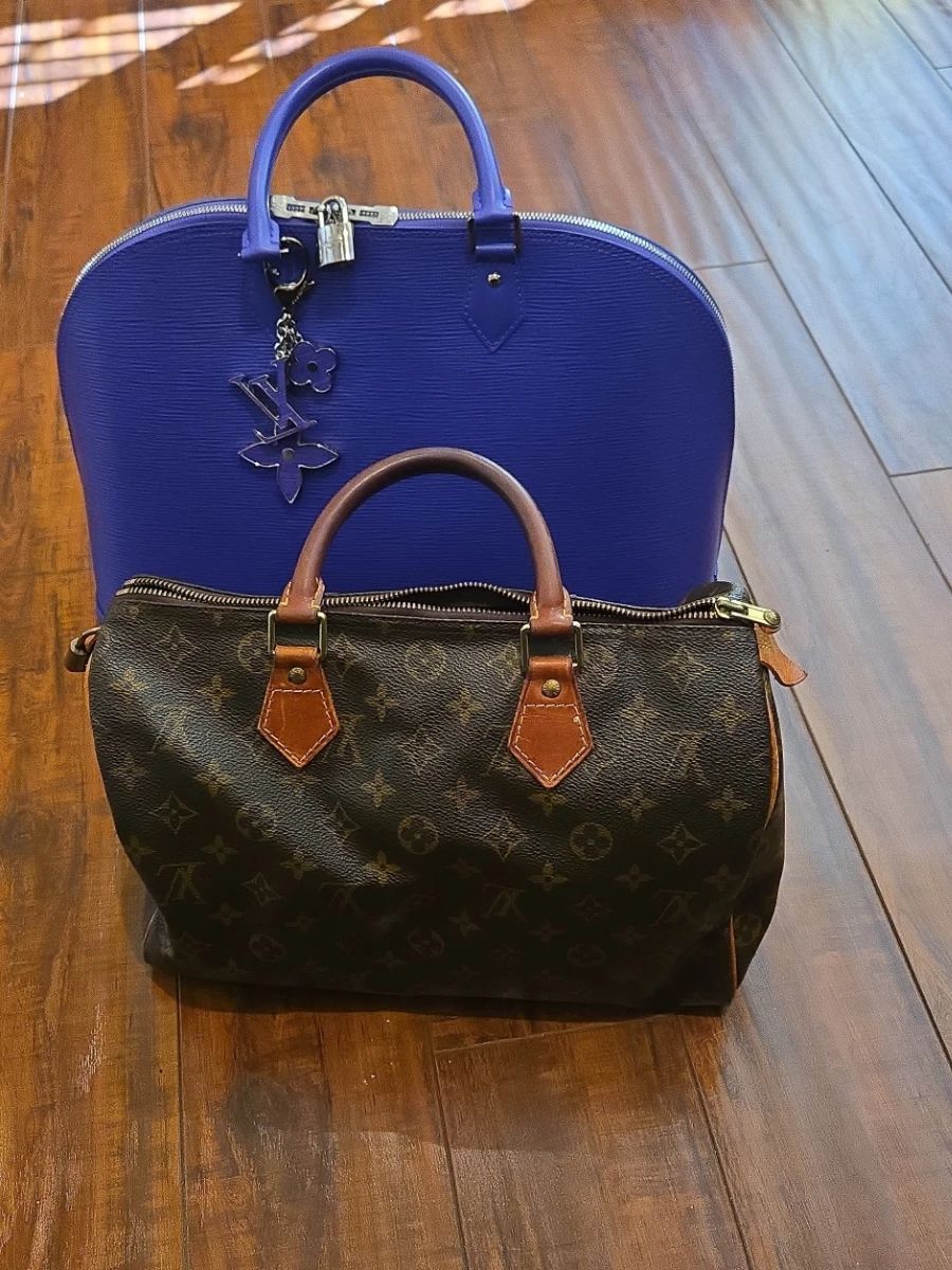Blue Moon NW Houston Estate Sale – Classic Chic starts on 10/30/2026