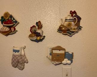 Cute “Cottage Core” decor