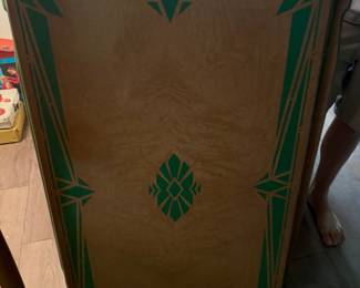 Enamel Table