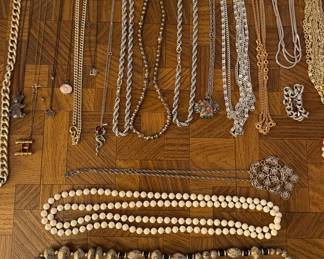 Vintage Jewelry