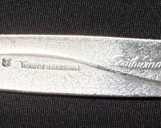 Silverware set marks