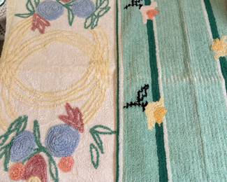 Vintage floral chenille bath mats