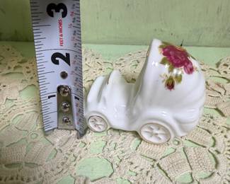 Porcelain baby carriage