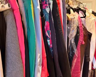 High-End Ladies’ Designer Clothing, predominantly Size 16 / XL. Sizes May Vary.