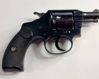 Colt 32 snub nose pistol 