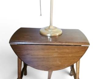 Wood Drop Leaf Side Table 14 Brass Bankers Lamp With Green Glass Shade