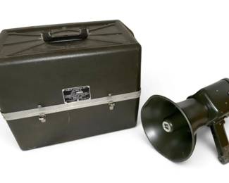 United States Military Speaker Amplifier W Case