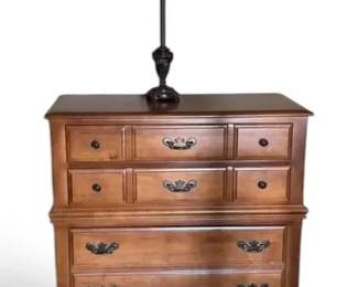 Solid Wood 4Drawer Dresser With Vintage Lamp
