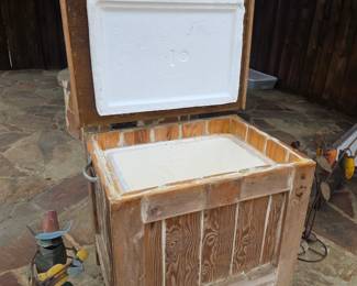 Insulated Wooden Cooler