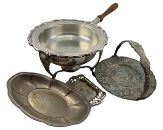 331 - Group Lot of Silverplate (Description): Group Lot of Silverplate