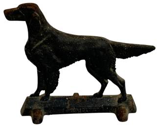 1114 - Cast Iron Dog 8.5"x9.25"x3" (Description): Cast iron dog figure depicting a standing setter in a classic pointing pose, mounted on a rectangular base. Measures 8.5 inches wide by 9.25 inches tall by 3 inches deep.