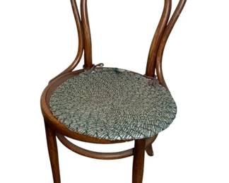 132 - Bentwood Chair - 34 x 18 x 18
