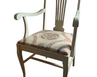 610 - Wooden Chair - 41 x 22 x 21