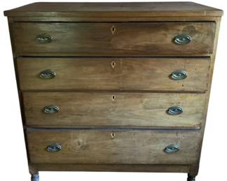 439 - 4 Drawer Chest - 42.5 x 41.25 x 20