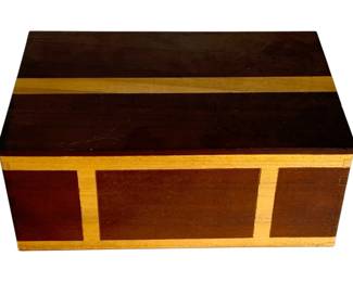 1064 - Wood Box 5"x11.5"x7.5" (Description): A decorative wood box featuring contrasting wood tones in a geometric pattern. Measures 5 inches by 11.5 inches by 7.5 inches.