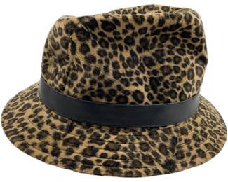 663 - Helen Welsh One Size Hat (Description): Helen Welsh one size hat featuring a leopard print design with a black band around the crown.