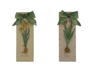 75 - 4 Decorative Floral Wall Hangings / Plaques (Description): 8 x 3 each