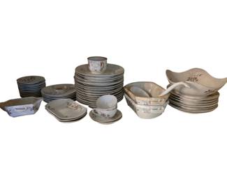 265 - Group Lot of China w/ Cracks & Damage (Description): Group lot of China (has cracks & Damage)