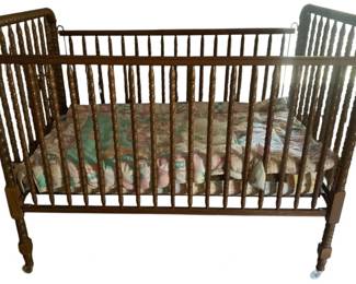 462 - Wooden Baby Crib - 46 x 55 x 30