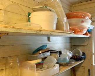 181 - 2 Shelf Lots of Assorted Items