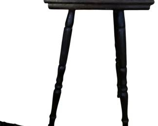 741 - Wood Table w Leg Unattached 29"x16" (Description): Wooden table missing one leg. Measures 29 inches by 16 inches. Requires repair or restoration.
