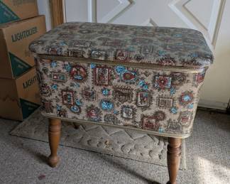 Sewing chest w/notions