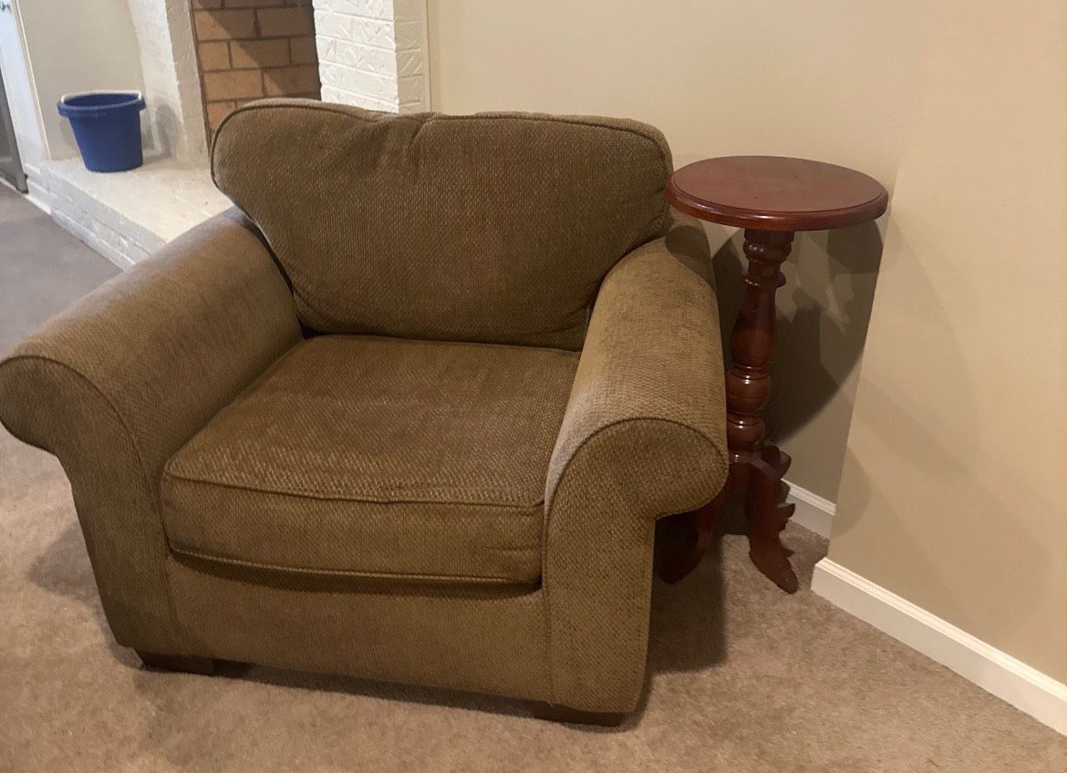 Thomasville side chair-$150