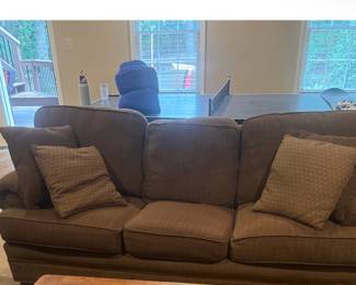 Thomasville 90” couch-$250