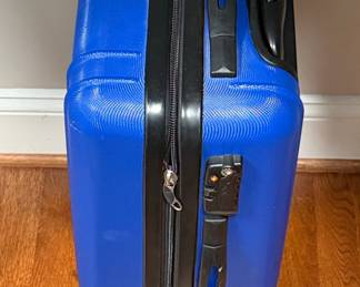 Hard-Shell Spinner Carry-On Luggage