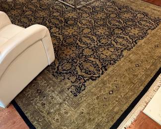 Traditional Persian-Style Area Rug