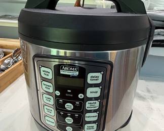 Aroma Professional Plus Digital Rice Cooker