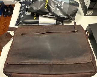 Vintage-Style Distressed Leather Messenger Bag