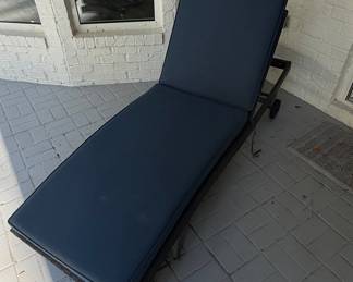Outdoor Wicker Chaise Lounge