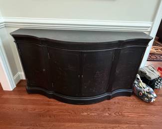 Ethan Allen Vivianne Serpentine Console