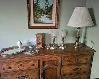 Dresser 125.00