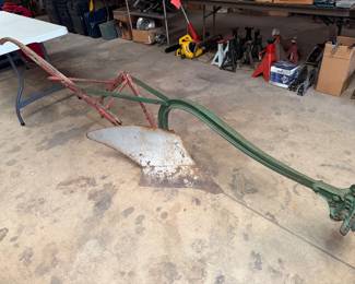 John Deere 191 Walk Behind Plow