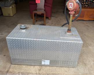 Diamond Plate Fuel Tank