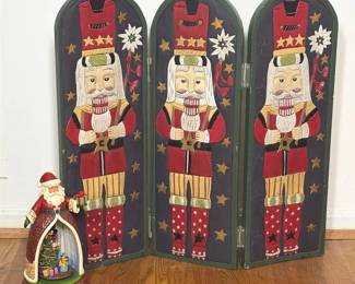 Christmas Nutcracker Folding Screen Disney Showcase Santa Musical Figurine 2 Pieces