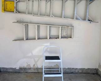 Aluminum Step Ladders